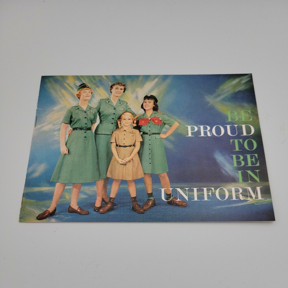 Vintage Girl Scout Be Proud To Be In Uniform 8 Page Flyer Brochure GSUSA
